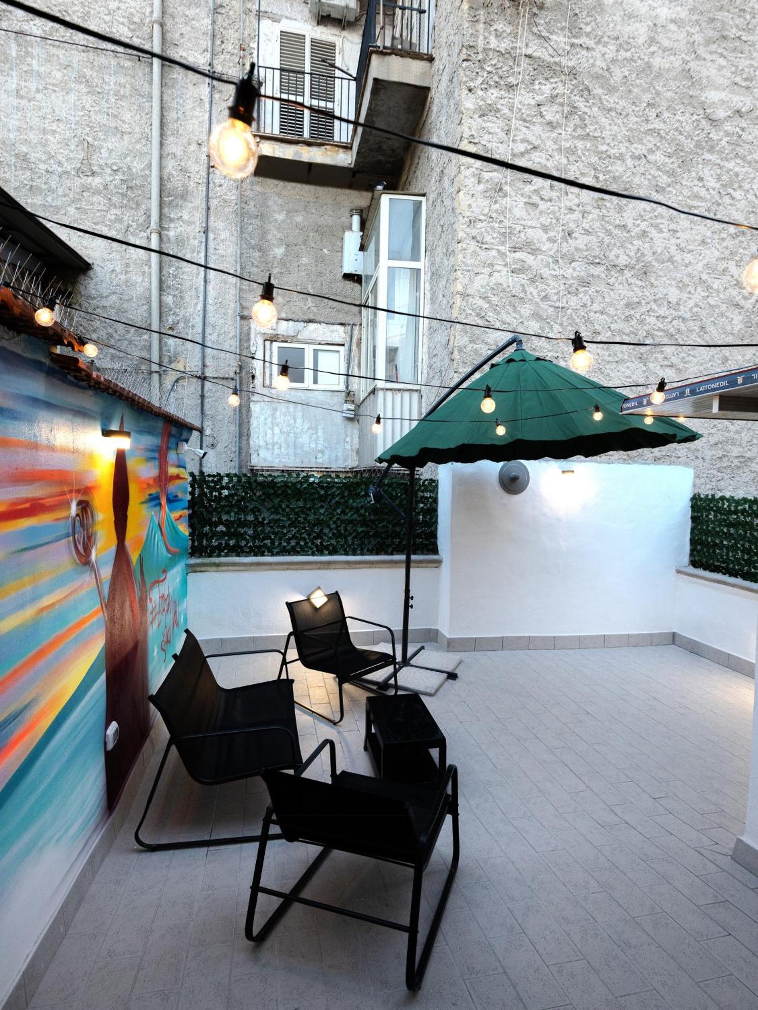 Terrazza Spaccanapoli Centro Storico Exterior photo